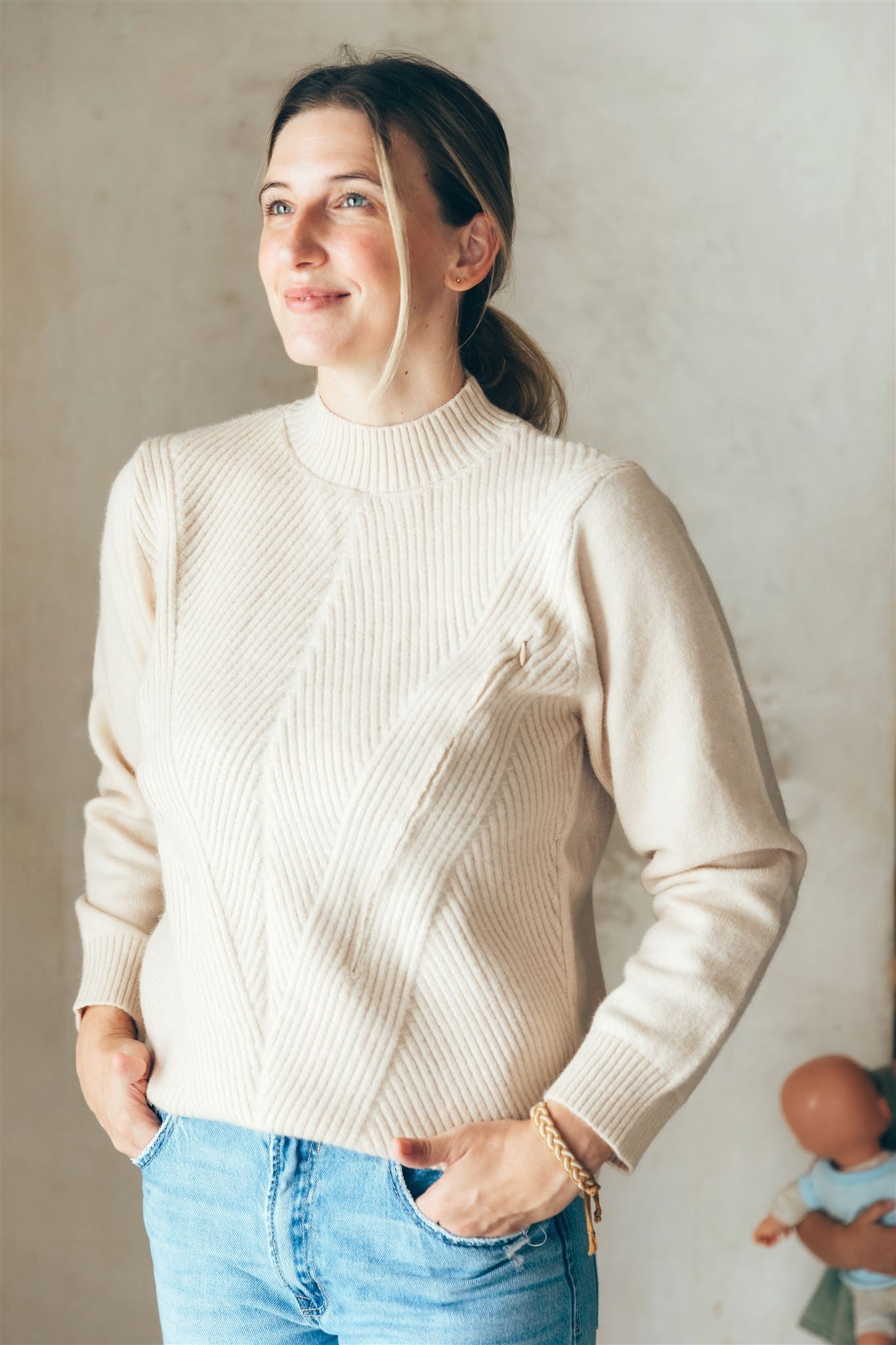 ALMA ecru nursing sweater