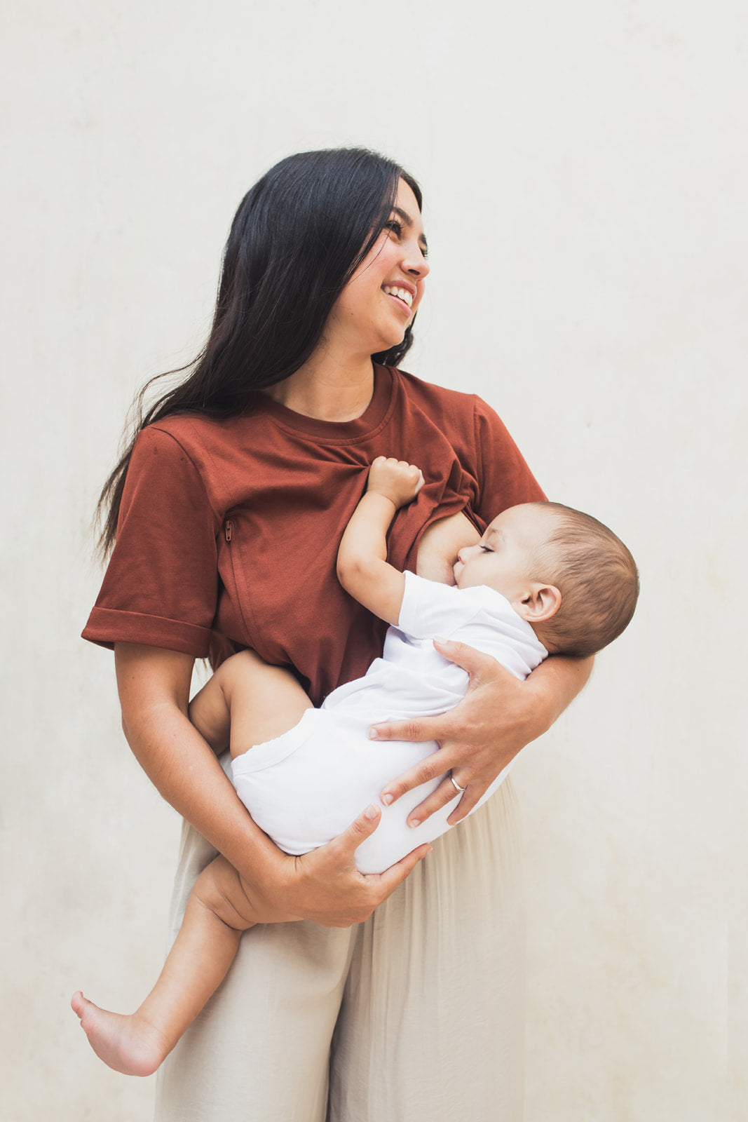 Breastfeeding t-shirt BROWN