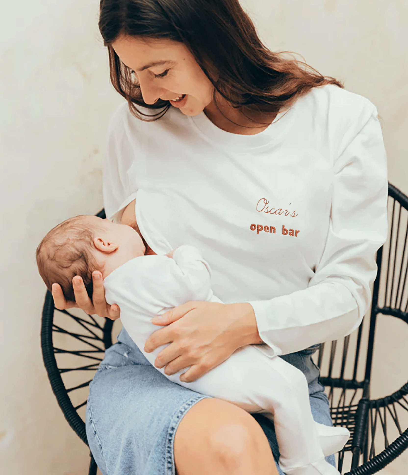 Breastfeeding t-shirt OPEN BAR long sleeves